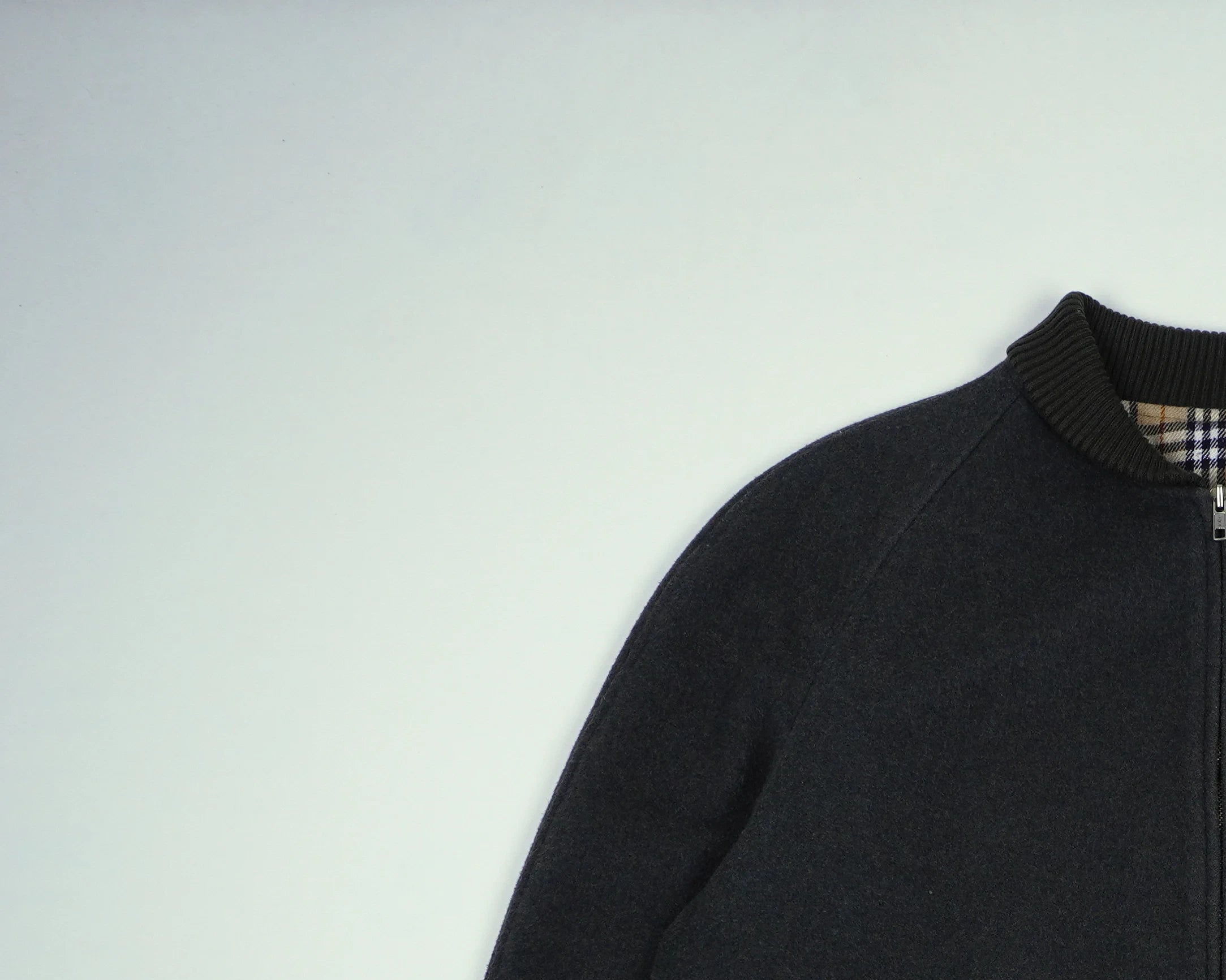 Burberry Green Bomber Jacket L Wool