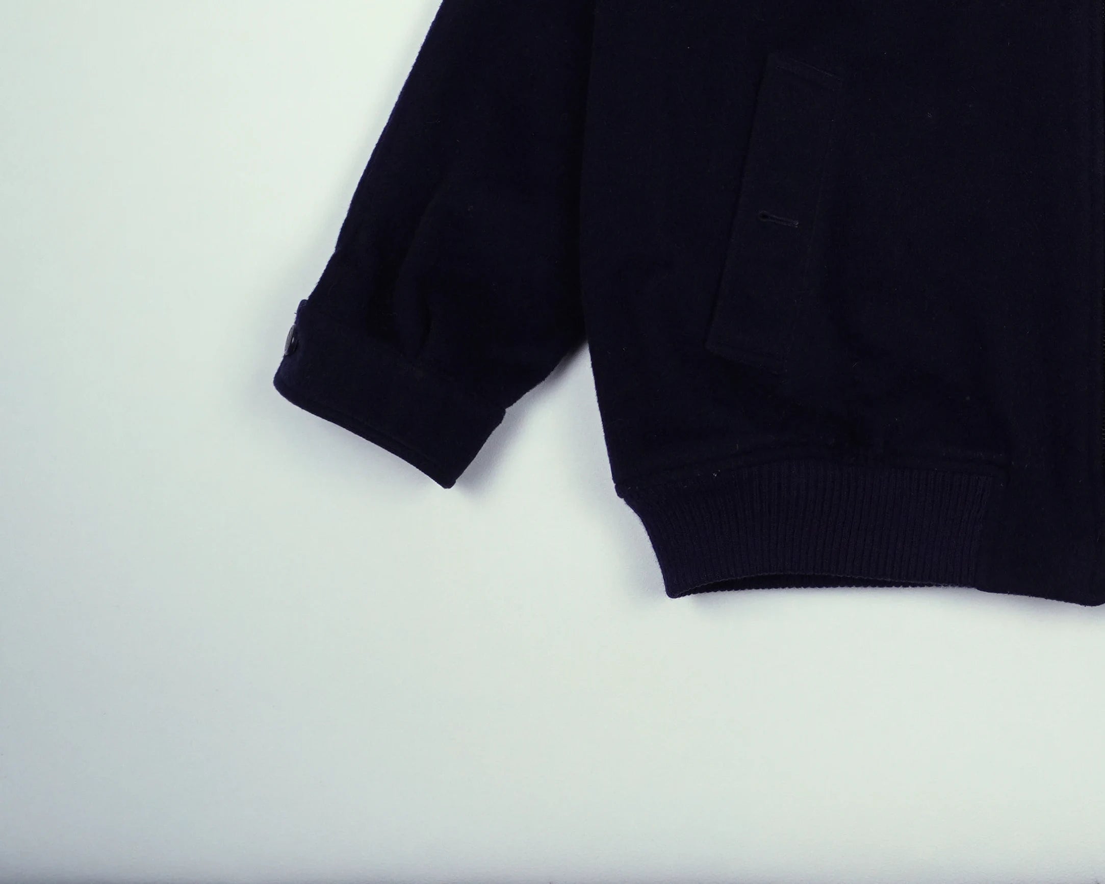 Burberrys Navy Harrington Jacket L Wool