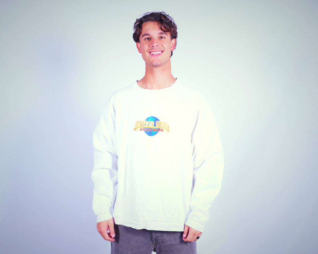 Universal studios White Sweatshirt M