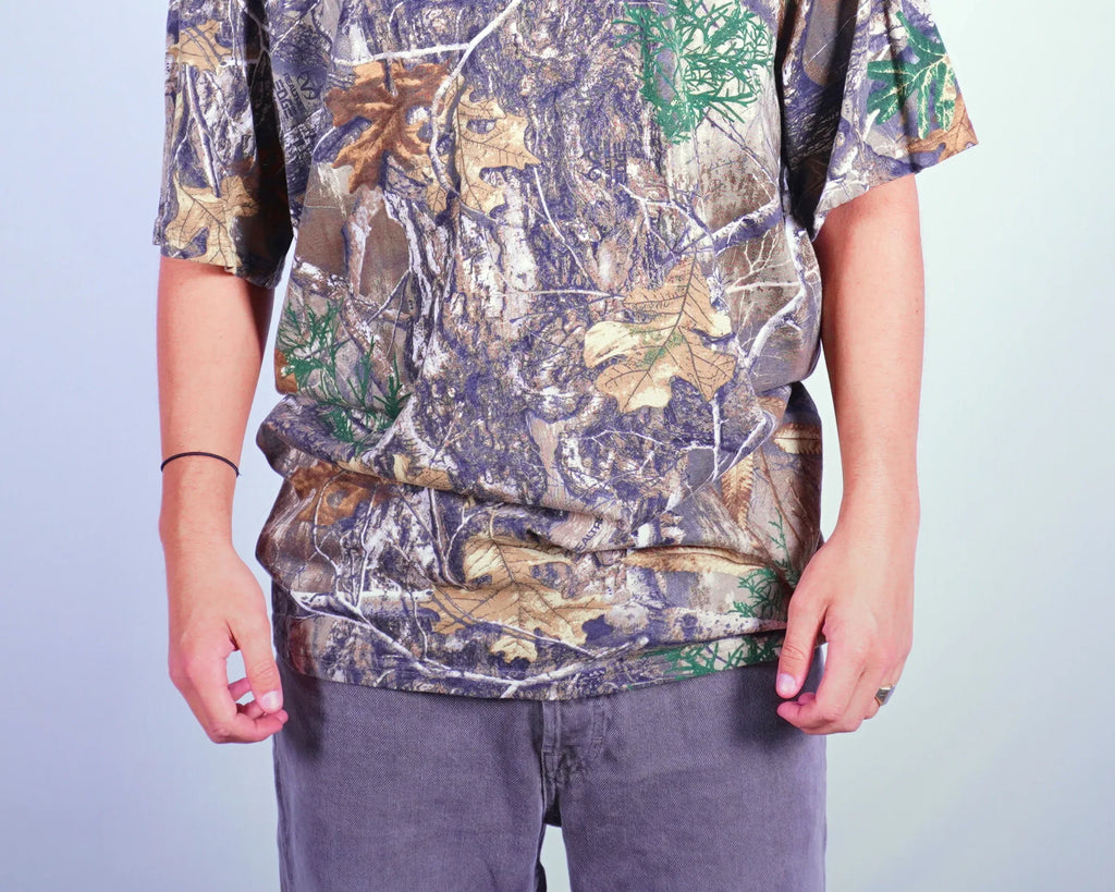 Real Tree Camo T-shirt L