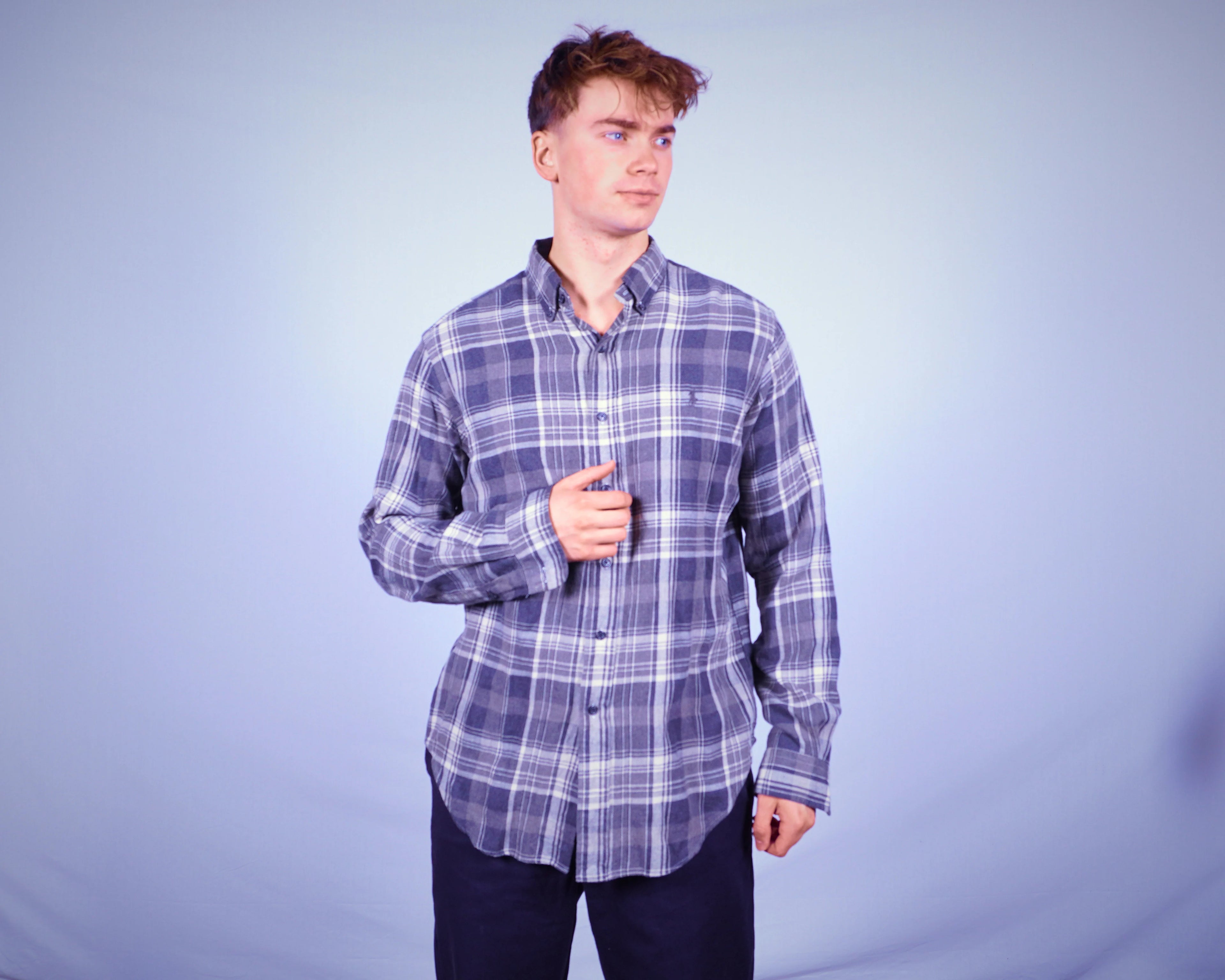 Ralph Lauren Button-up Shirt (M)