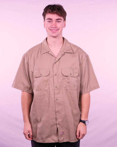Dickies Short-sleeve Button-up Shirt (L)