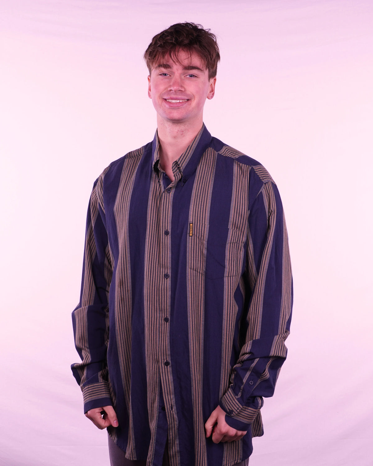 Armani Button-up Shirt (XL)