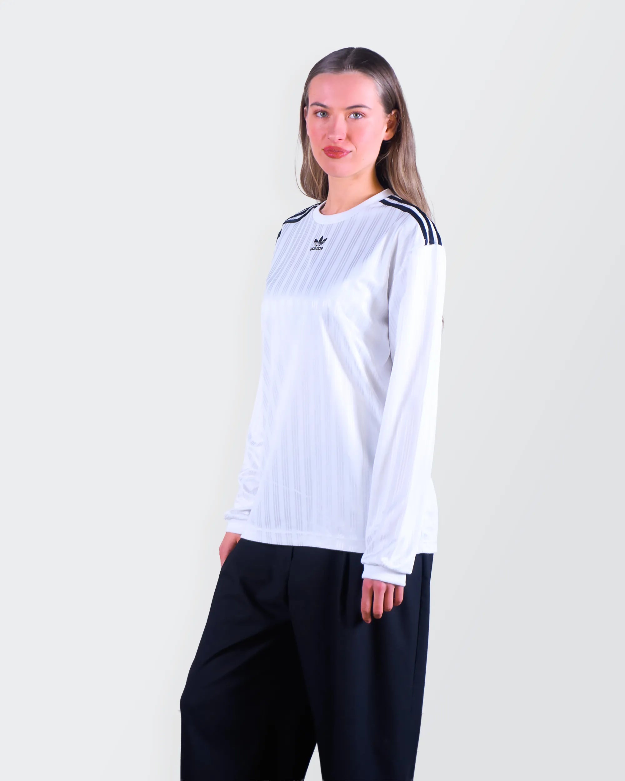 Adidas White Long Sleeve T-shirt - M