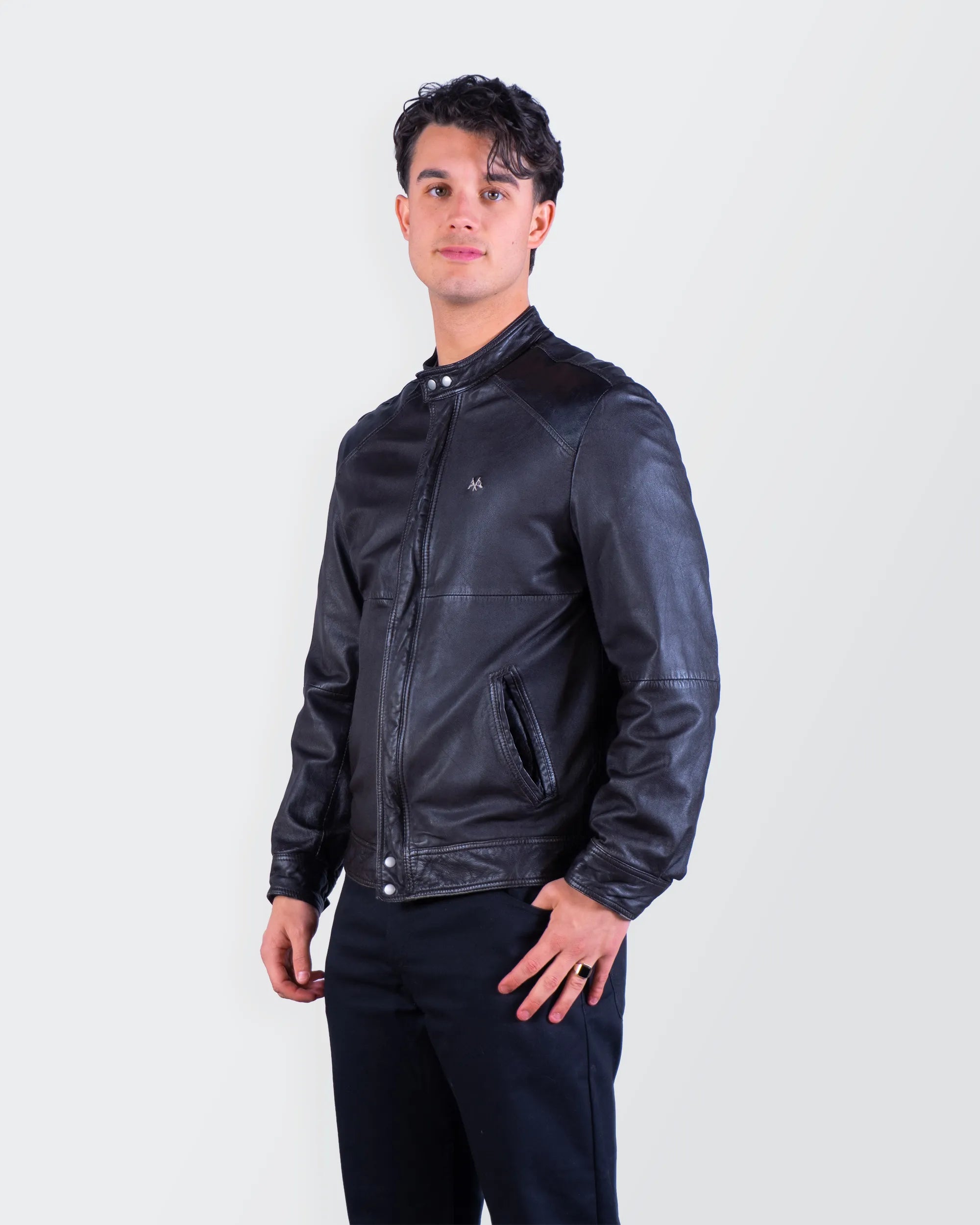 Burberry 2000's Black Leather Jacket - S