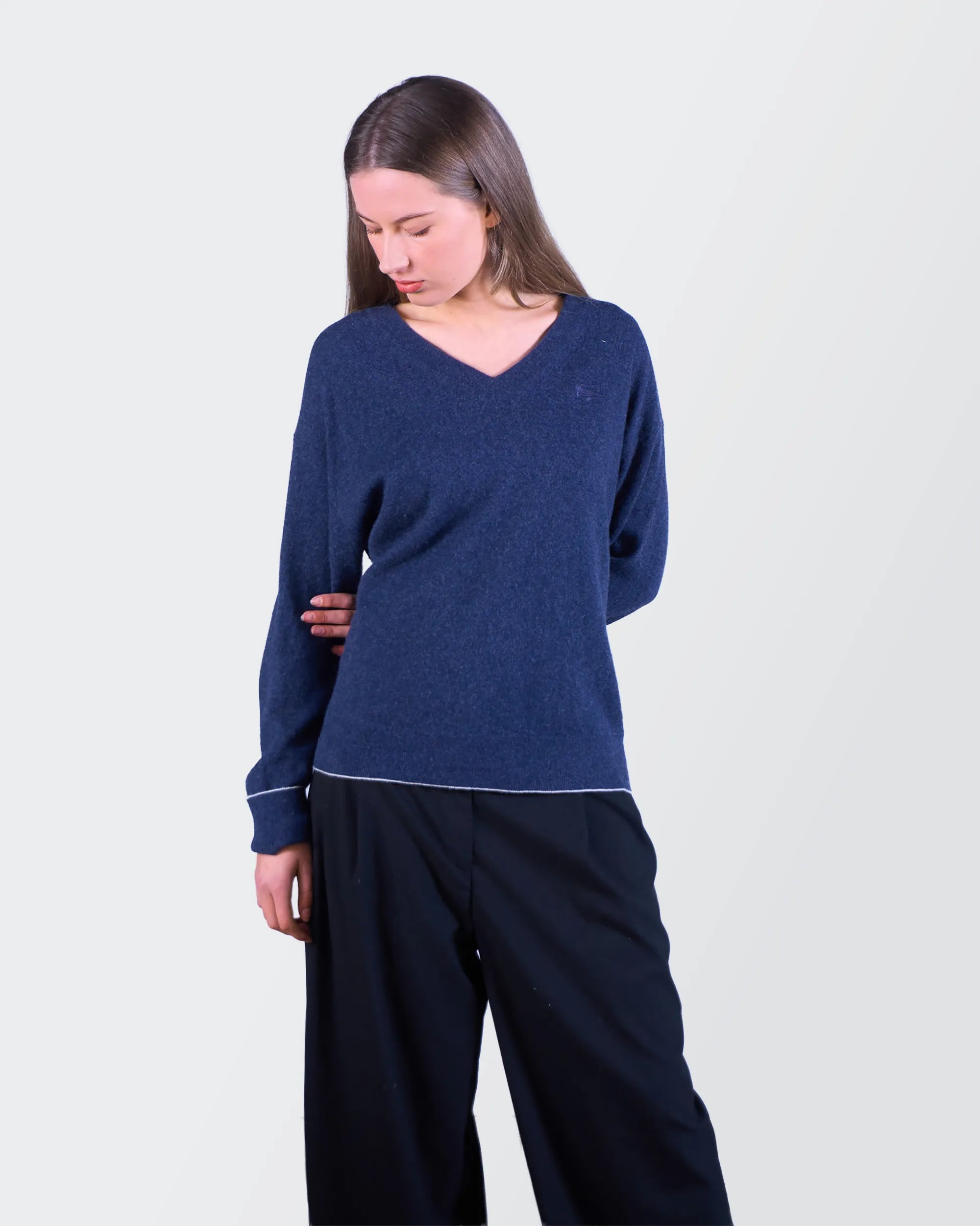 Burberry Navy V-neck Jumper - S