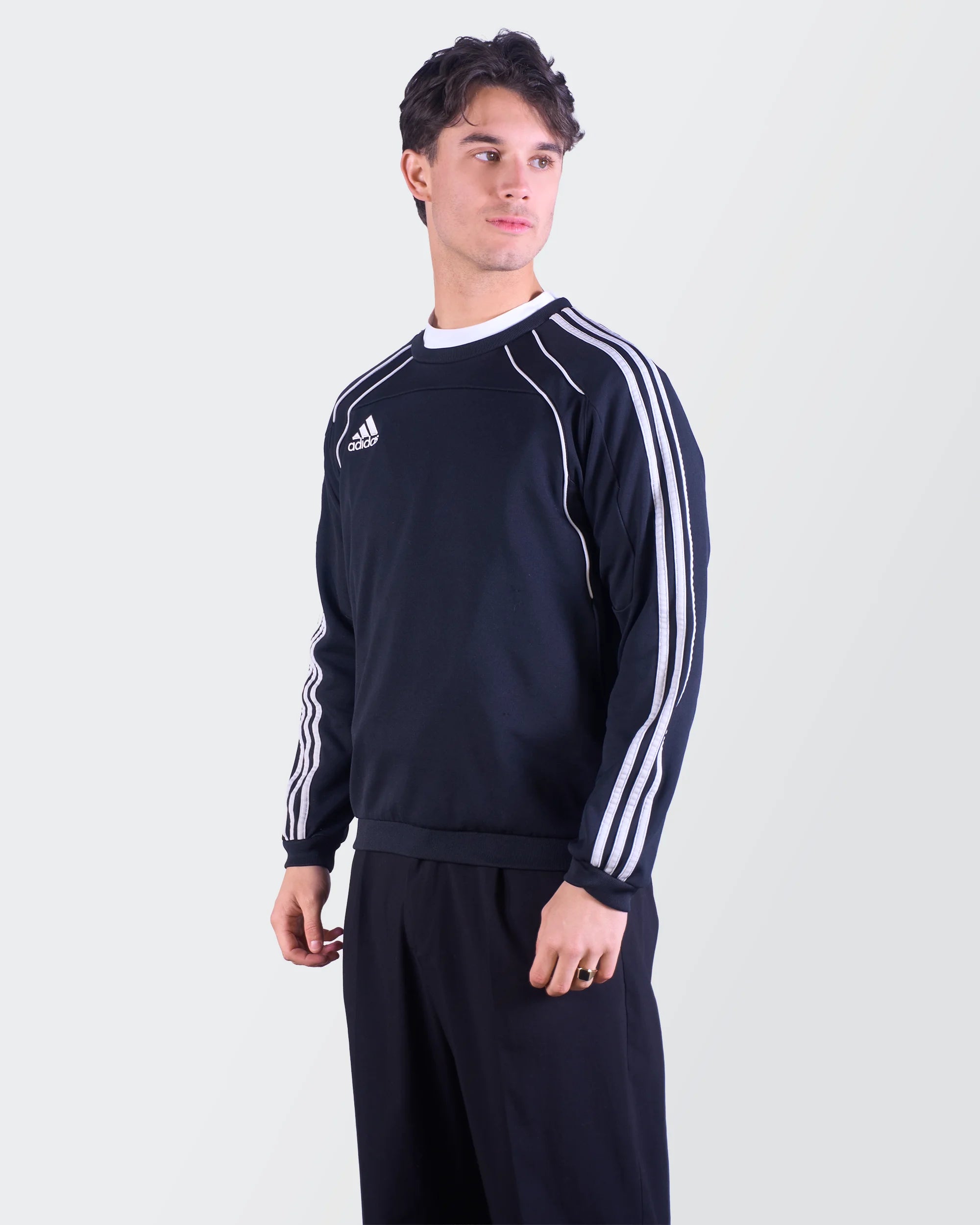 Adidas Sweater - M