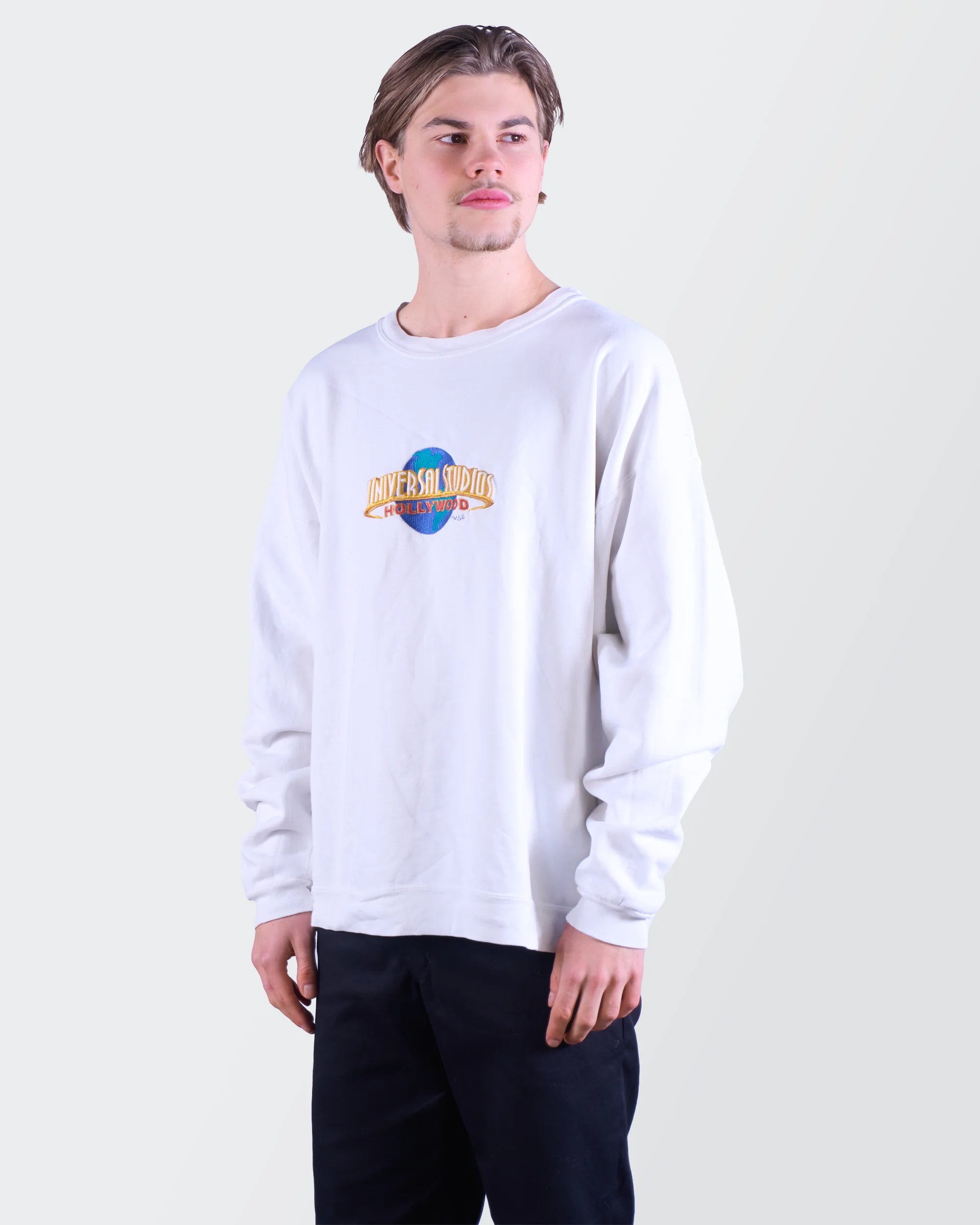 Universal studios White Sweater M