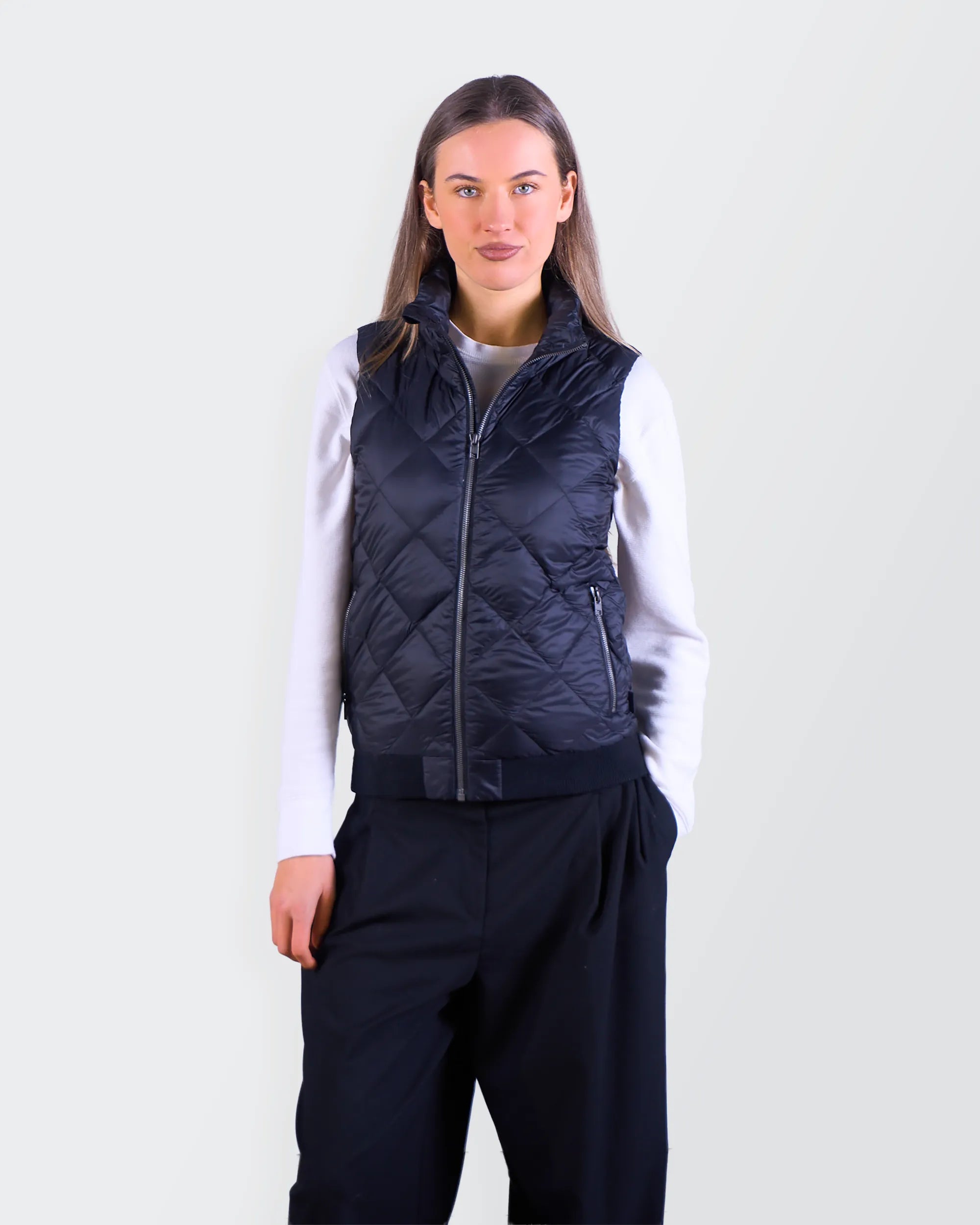 Patagonia Black Puffer Vest - S