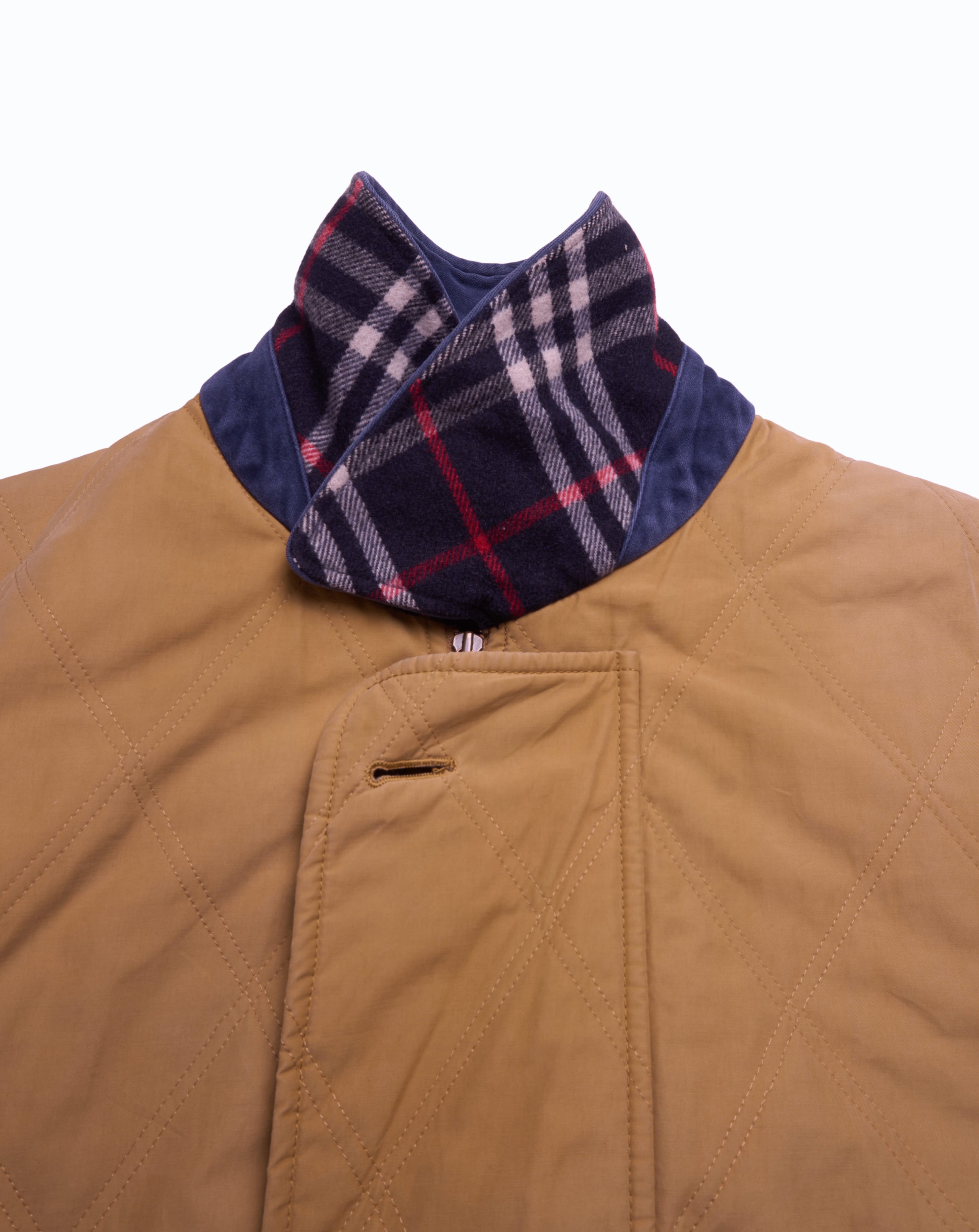 Burberry Beige Quilted Jacket - L