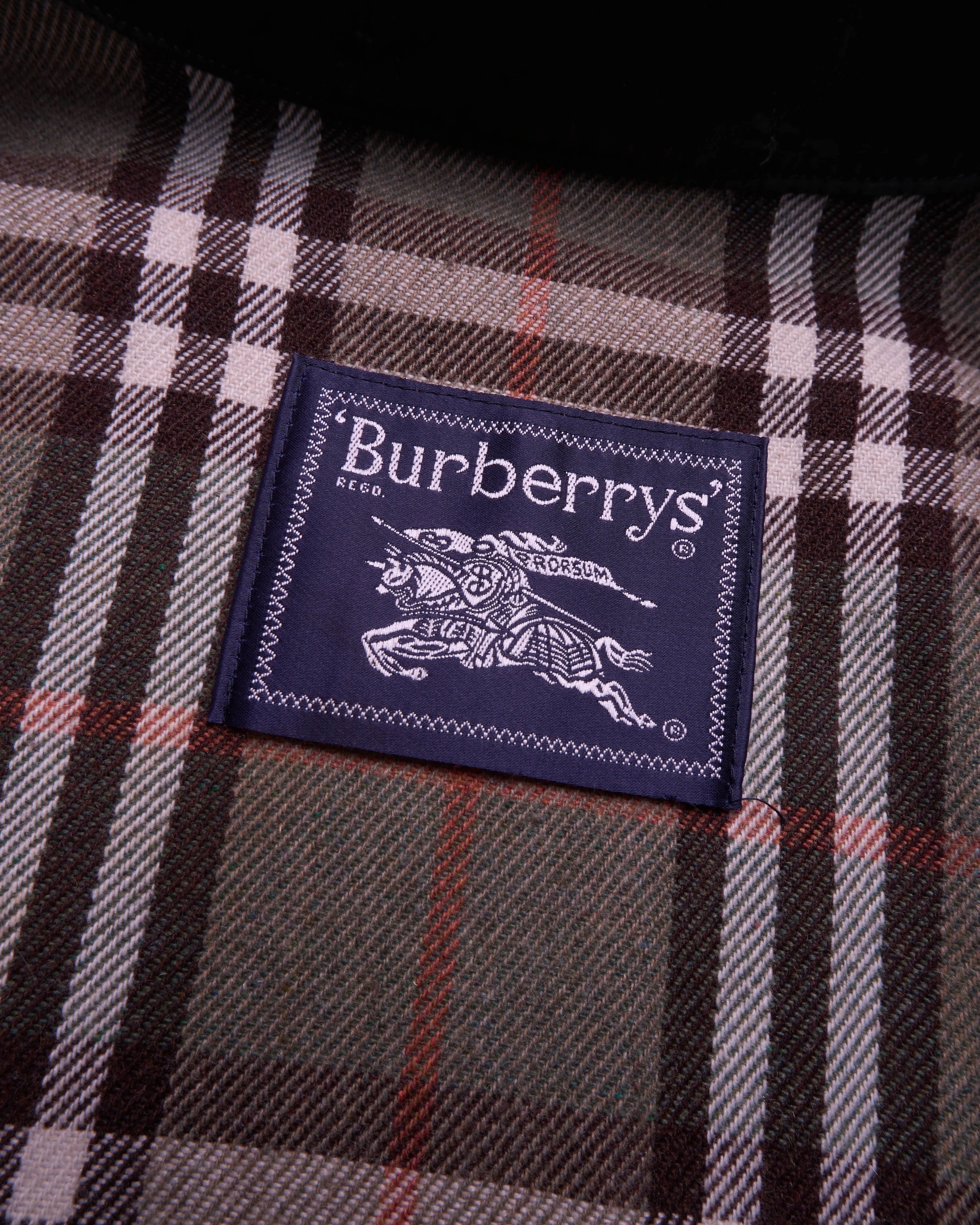 Burberry Black Jacket - L