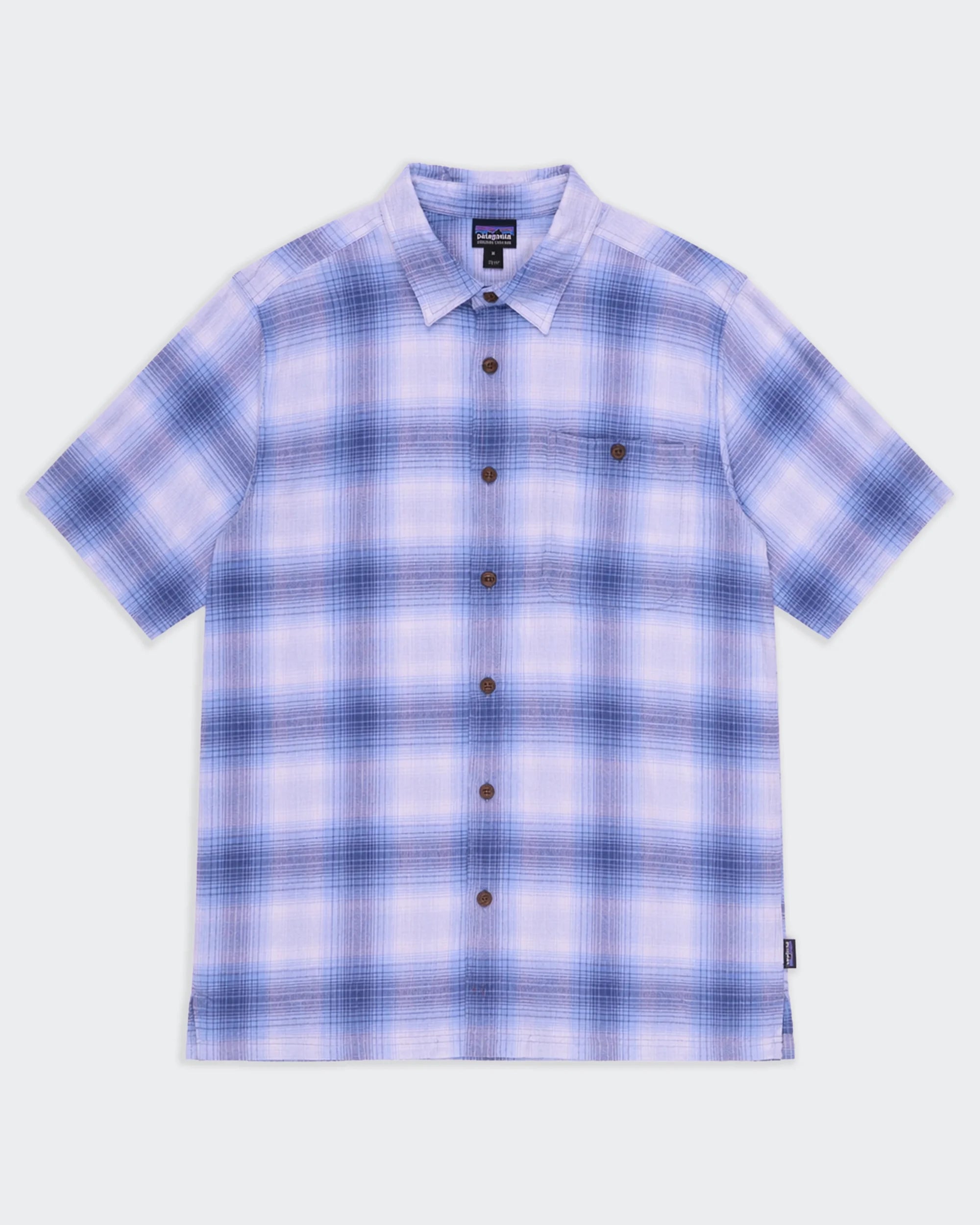 Patagonia Blue Button-up Shirt - M