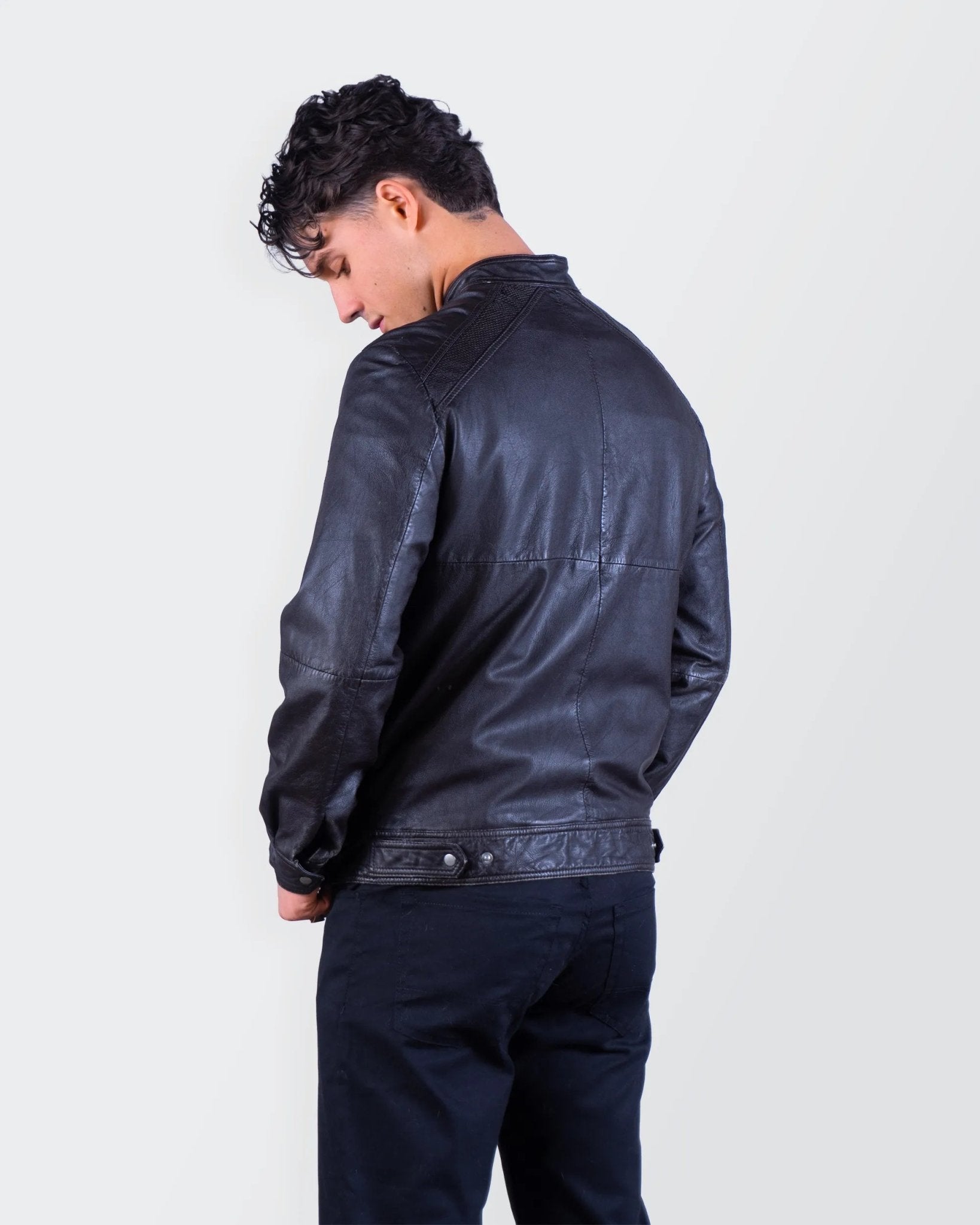 Burberry 2000's Black Leather Jacket - S