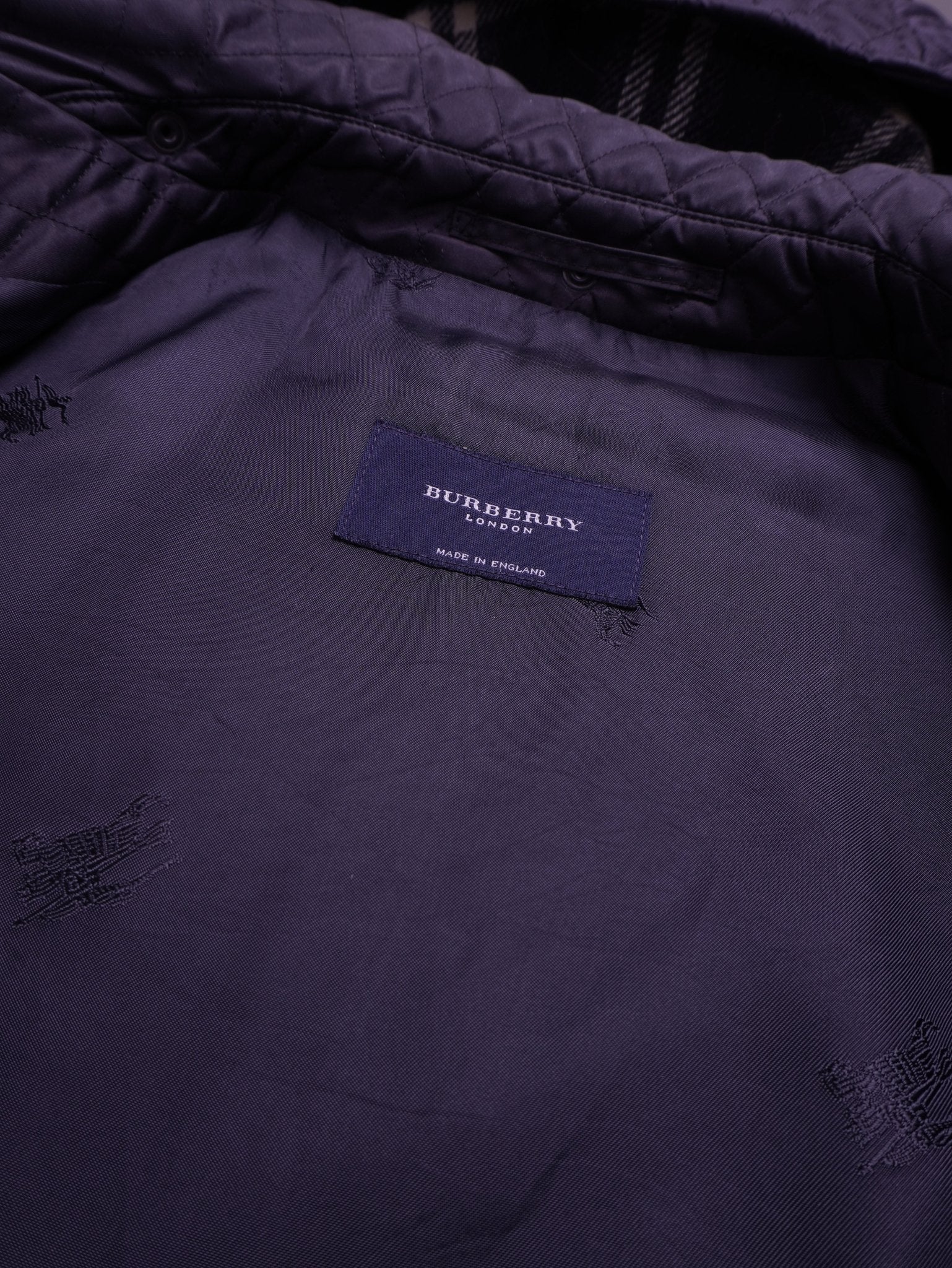 Burberry Navy Nylon Quilted Jacket - L