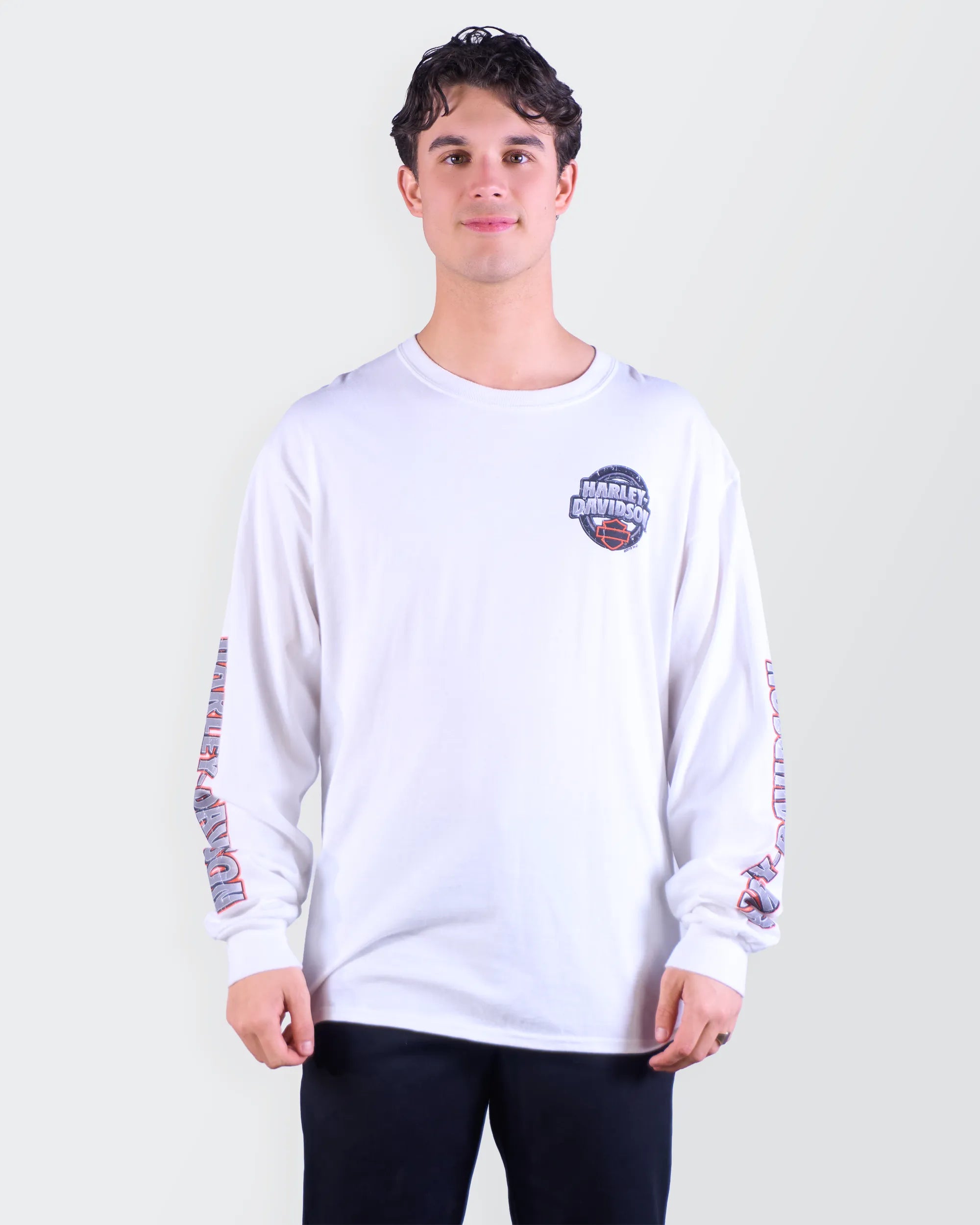 Harley-davidson White Long-Sleeve T-Shirt L