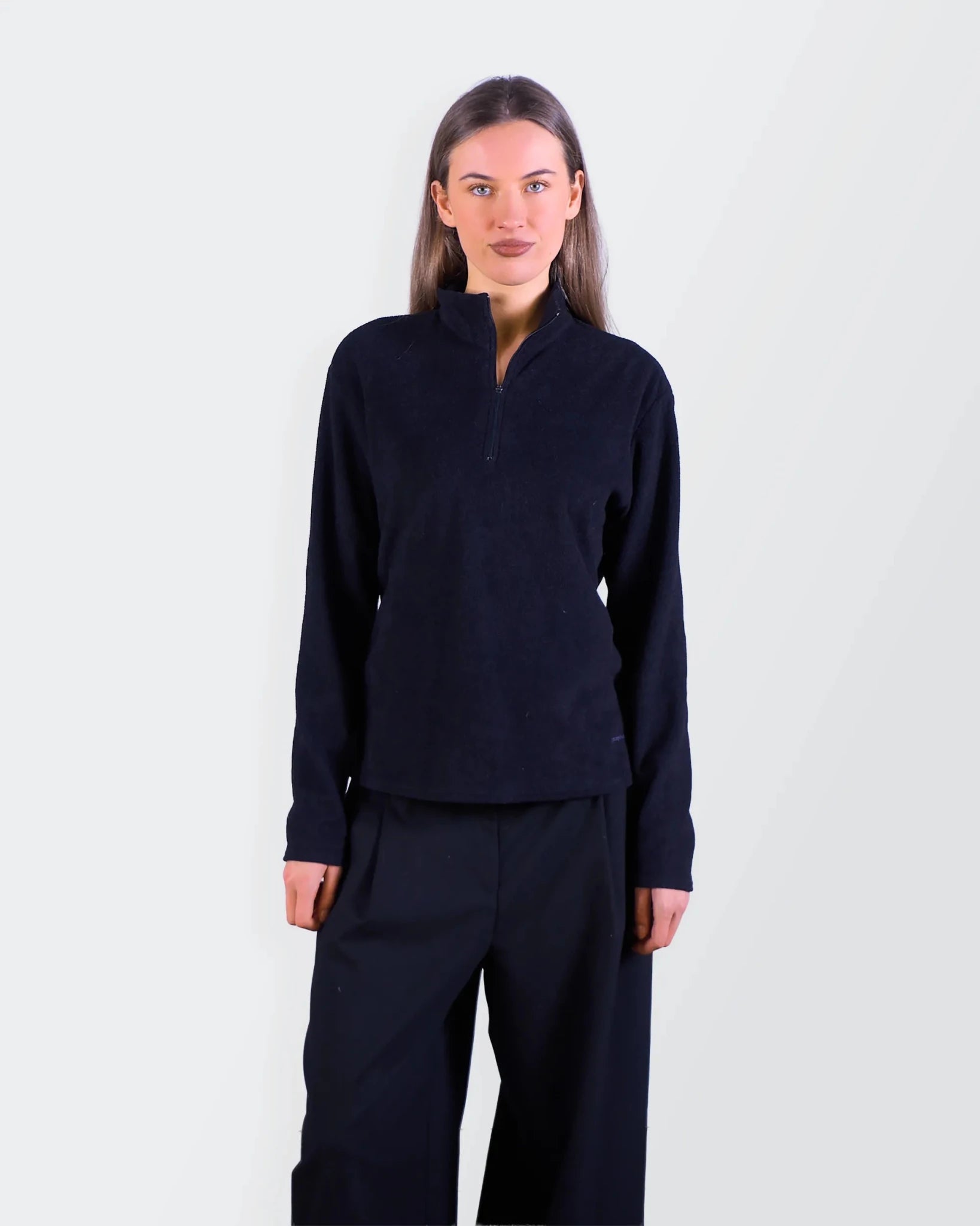 Patagonia Black Fleece Quarter - zip Sweater - M