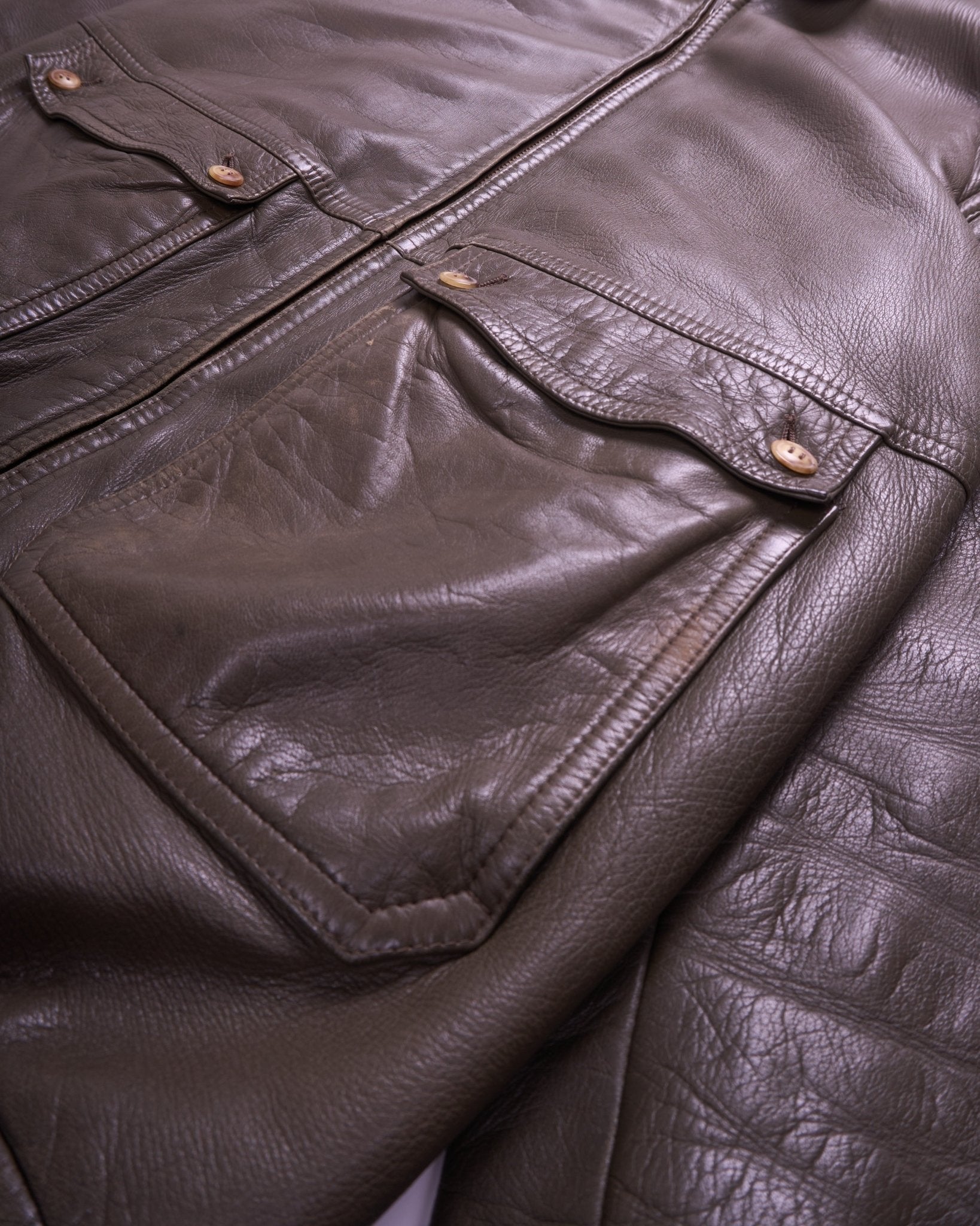Rare Vintage Burberry 1990's Green Leather Bomber Jacket - M