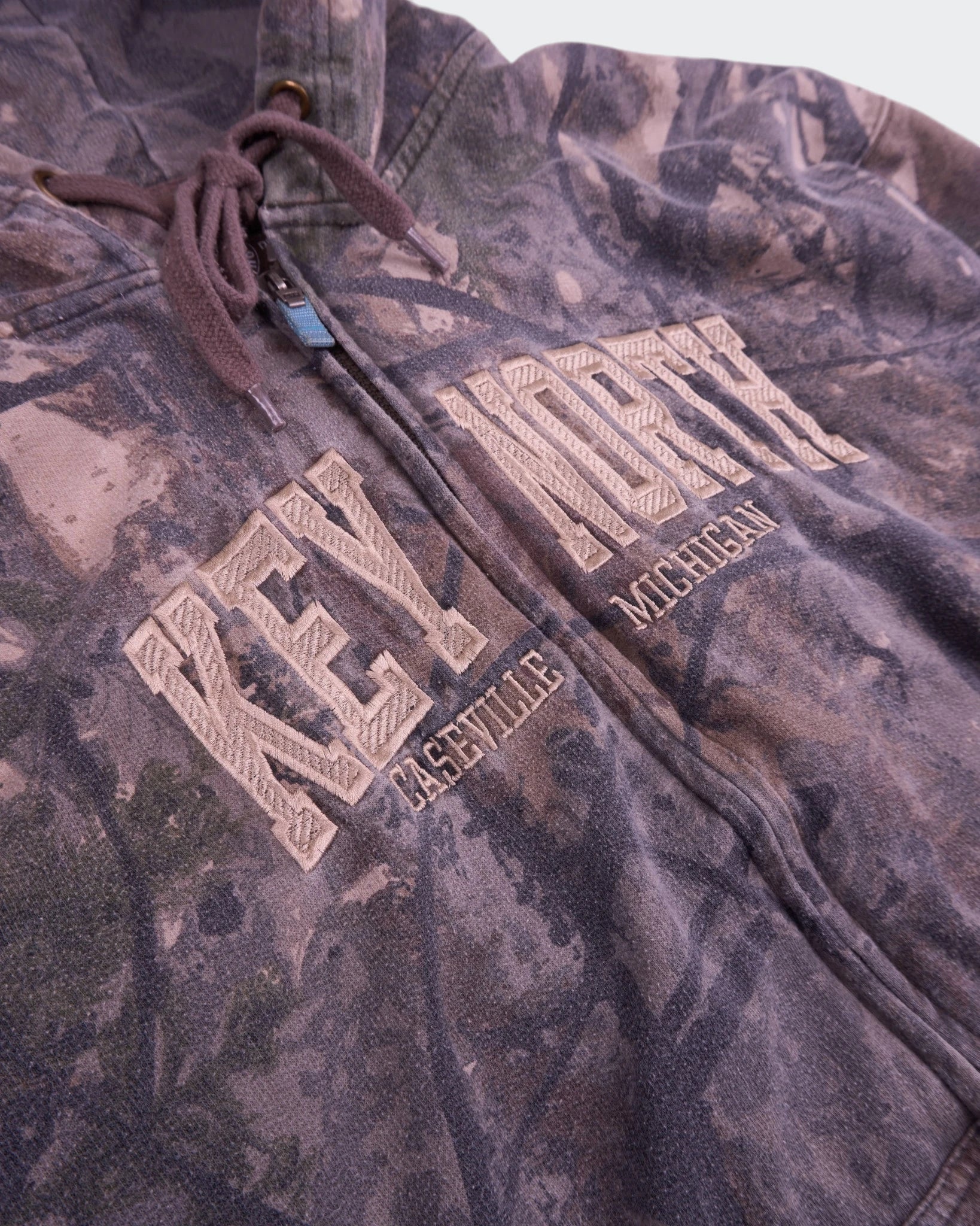 Realtree Style Camo Full - zip Hoodie - L