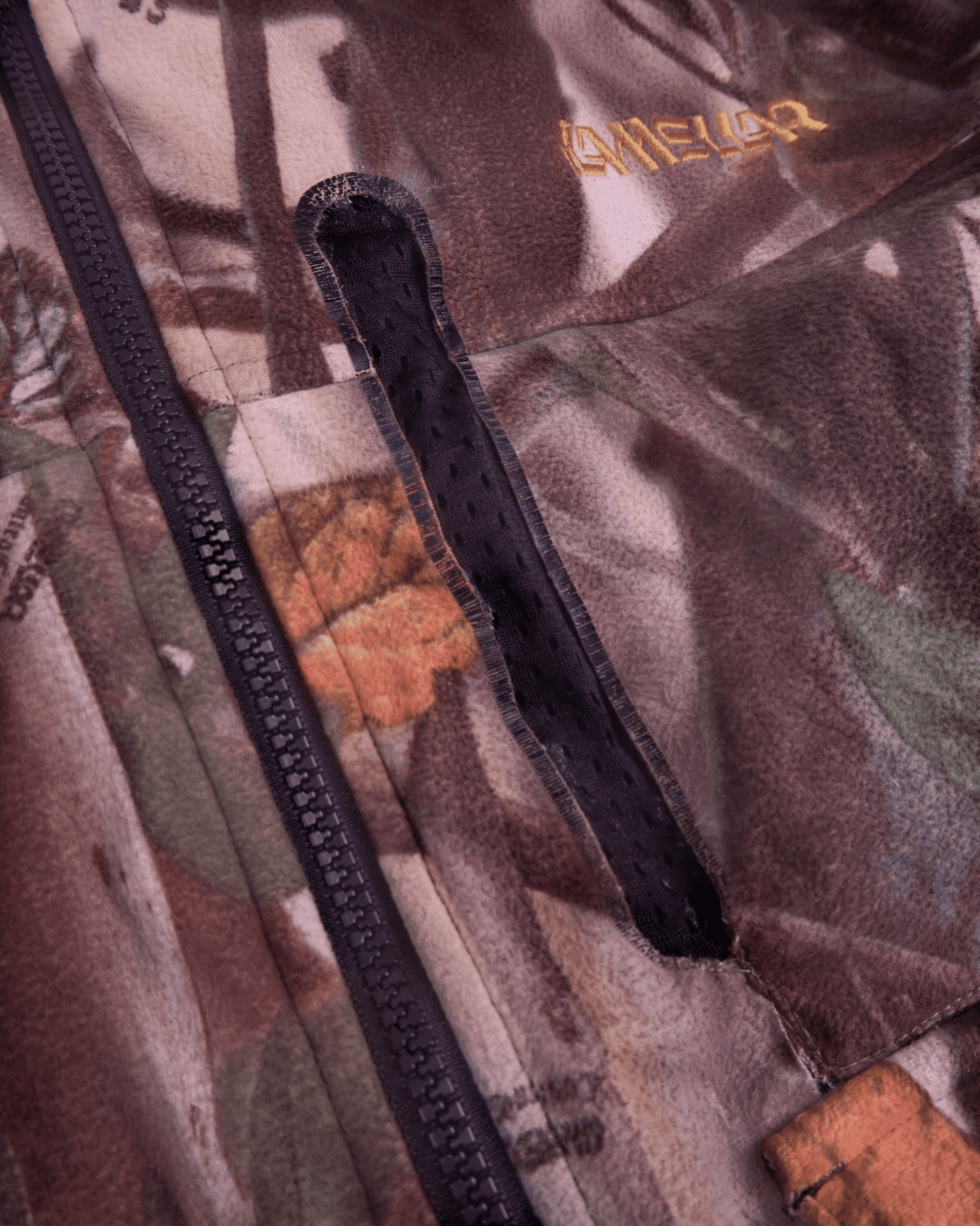 Realtree Style Camo Jacket - M