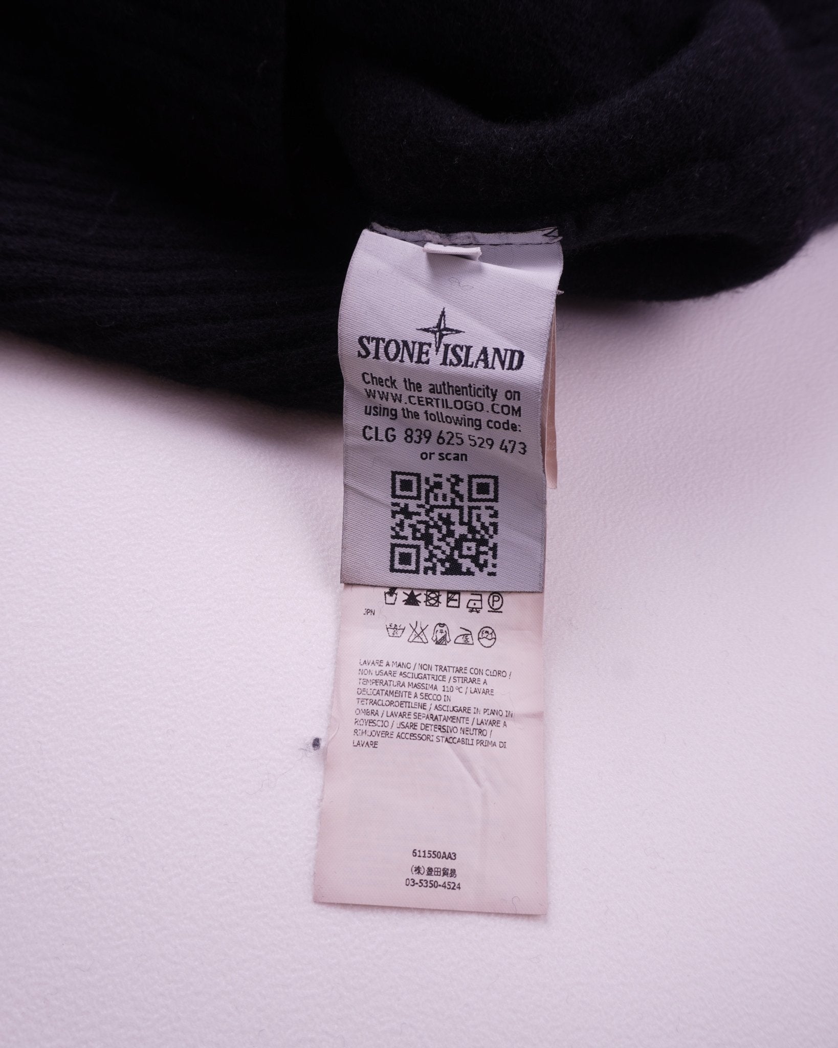 Stone Island Black Crewneck Sweater - M