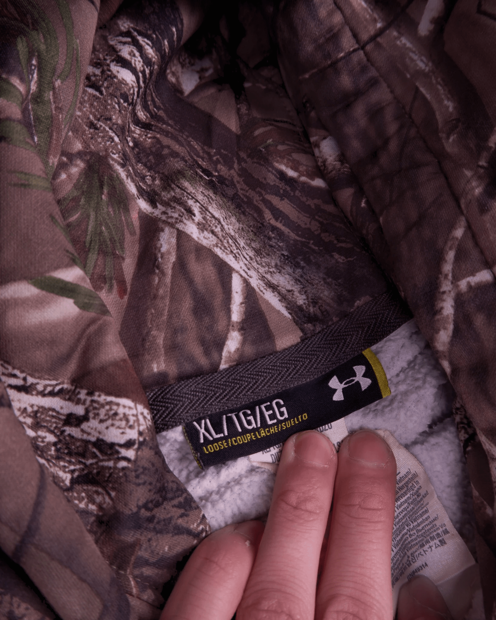 Under Armour Camo Hoodie - XL